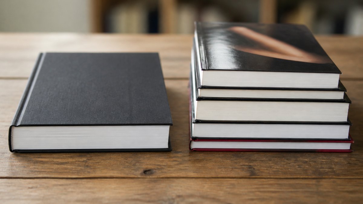 Independent Memoirs vs Celebrity Books: A 2026 Guide